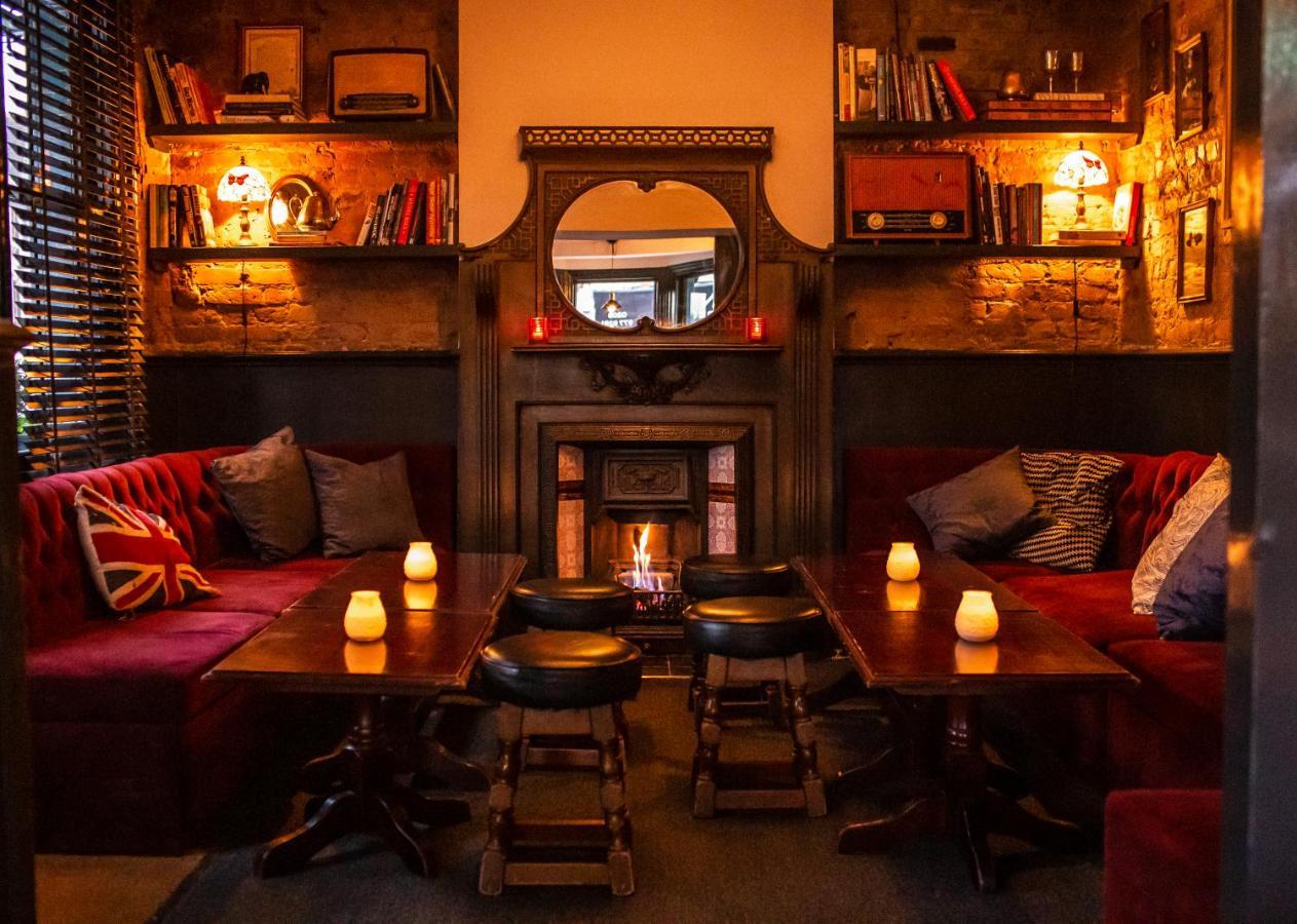 The Foresters Arms Kingston upon Thames  Bagian luar foto